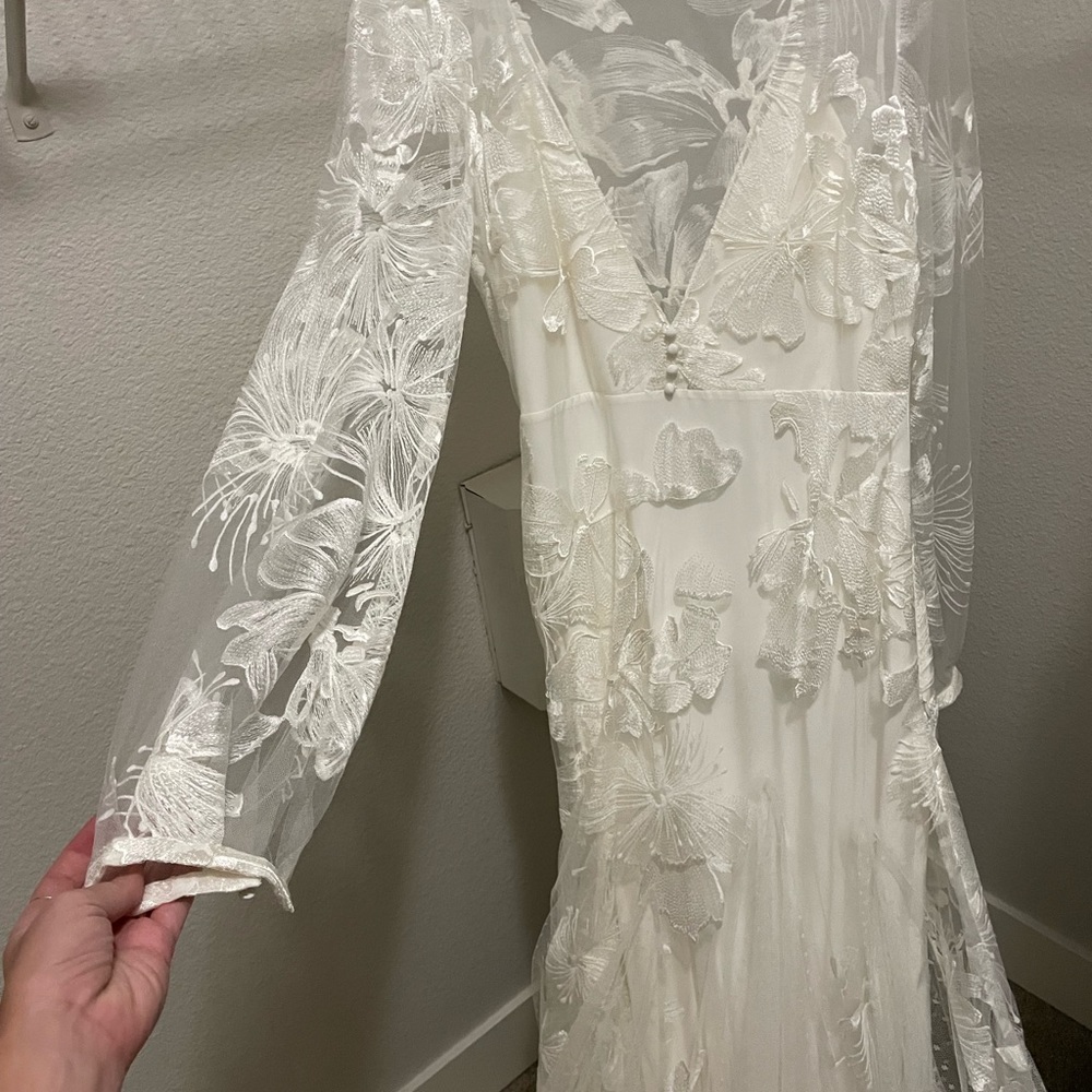 Alexandra Grecco Felix Wedding Dress - Picture 5 of 8